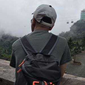 Meet your Posher, Toan